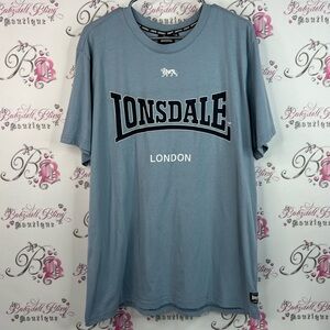 Lonsdale London tshirt top graphic navy white Men's Gray Short Sleeve Tee